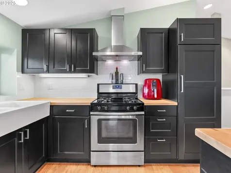 5714 NW 169th Street Ridgefield WA 98642