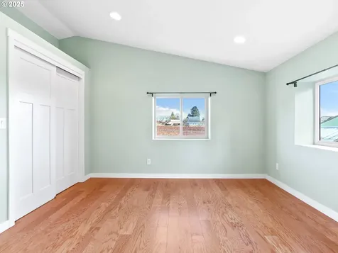 5714 NW 169th Street Ridgefield WA 98642