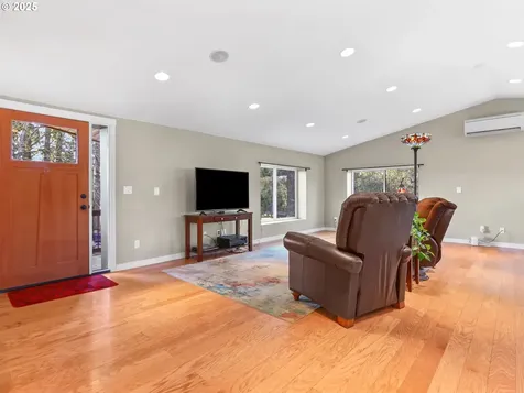 5714 NW 169th Street Ridgefield WA 98642