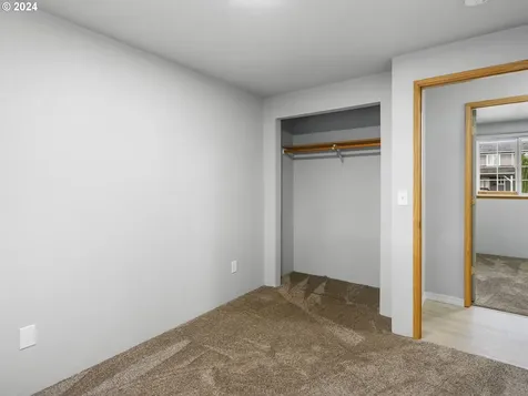 520 S Ash Street Centralia WA 98531