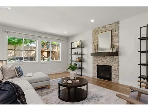 11406 Sw 51st Avenue Portland OR 97219
