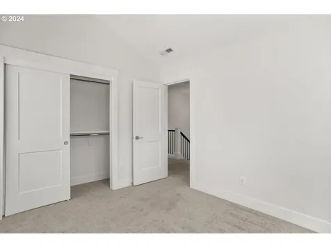 11406 Sw 51st Avenue Portland OR 97219