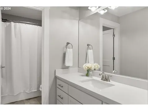 11406 Sw 51st Avenue Portland OR 97219