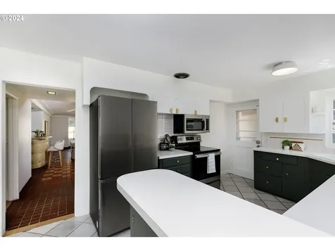 7022 Sw Canyon Lane Portland OR 97225
