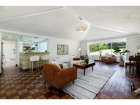 7022 Sw Canyon Lane Portland OR 97225