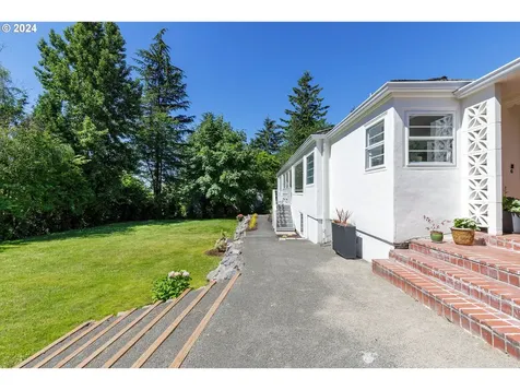 7022 Sw Canyon Lane Portland OR 97225