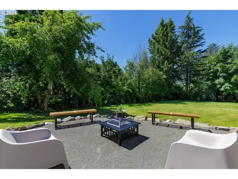 7022 Sw Canyon Lane Portland OR 97225