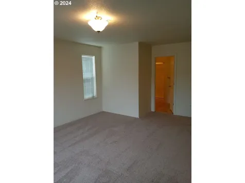 18905 Rose Road Oregon City OR 97045