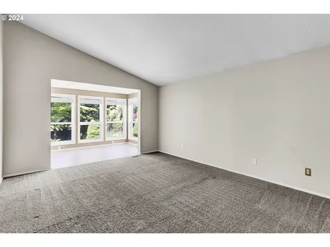 15015 Se 35th Street Vancouver WA 98683