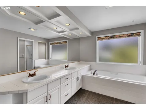 15015 Se 35th Street Vancouver WA 98683