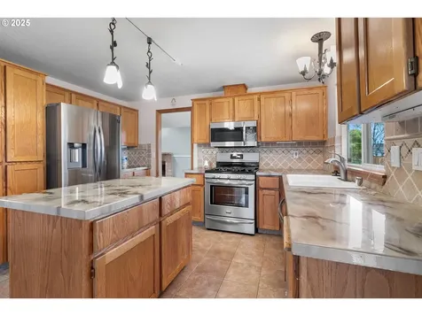 7515 NE 56th Street Vancouver WA 98662