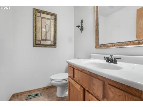 7515 NE 56th Street Vancouver WA 98662