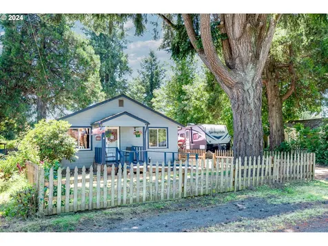 1223 Tamarack Street Sweet Home OR 97386