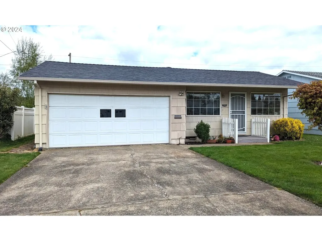 1385 Rainier Road Woodburn OR 97071