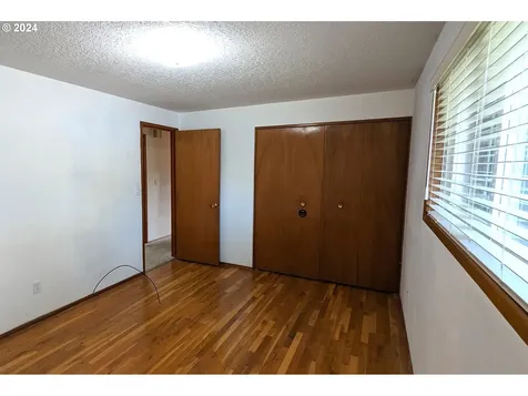 1385 Rainier Road Woodburn OR 97071