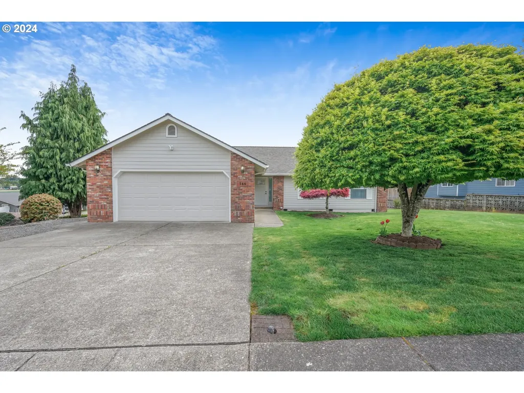 566 Ne Hilltop Court Sublimity OR 97385