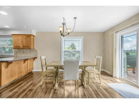 566 Ne Hilltop Court Sublimity OR 97385