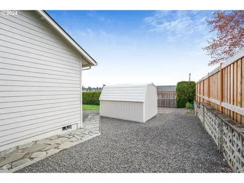 566 Ne Hilltop Court Sublimity OR 97385