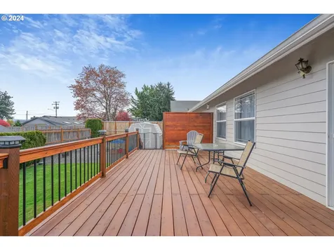 566 Ne Hilltop Court Sublimity OR 97385