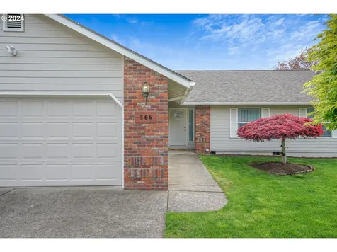 566 Ne Hilltop Court Sublimity OR 97385