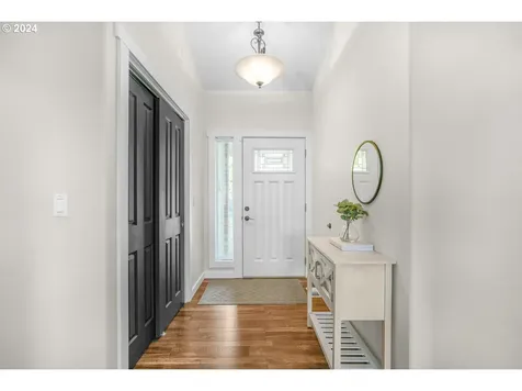 566 Ne Hilltop Court Sublimity OR 97385