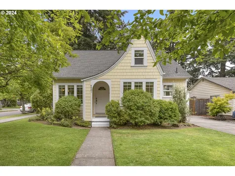 4001 Ne Shaver Street Portland OR 97212
