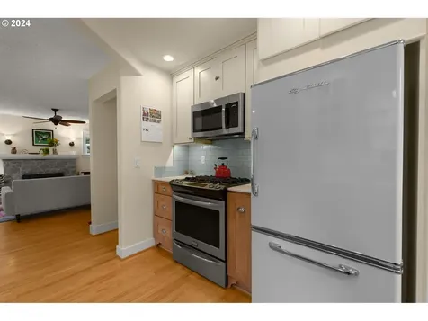 4001 Ne Shaver Street Portland OR 97212
