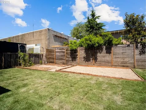 4203 Se 25th Avenue Portland OR 97202
