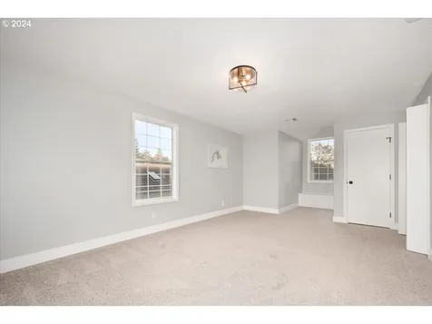 840 Moonflower Street NE Salem OR 97301