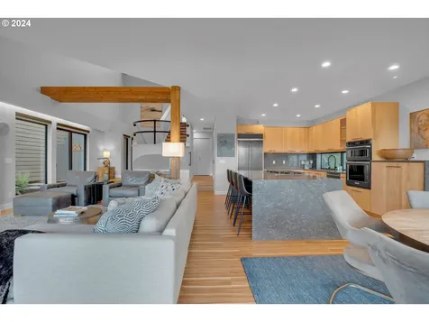 185 N Lotus Beach Drive Portland OR 97217