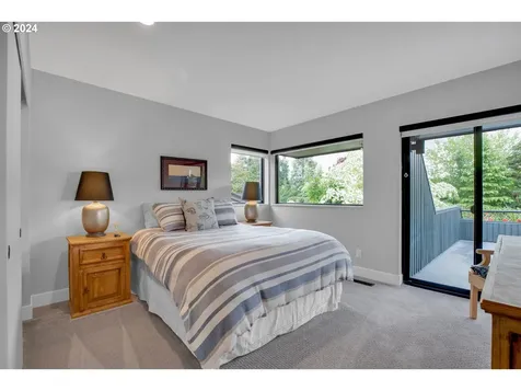 185 N Lotus Beach Drive Portland OR 97217