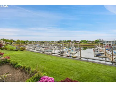 185 N Lotus Beach Drive Portland OR 97217