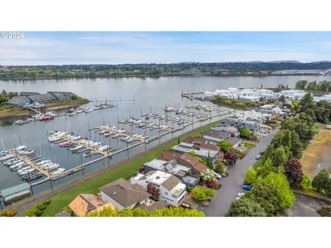 185 N Lotus Beach Drive Portland OR 97217