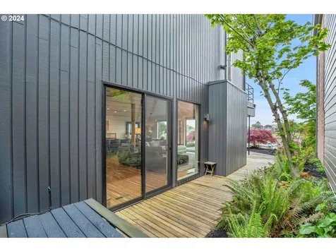 185 N Lotus Beach Drive Portland OR 97217