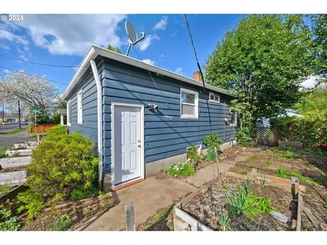 5206 Se Francis Street Portland OR 97206