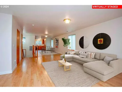 1617/1625 SE Clatsop Street Portland OR 97202