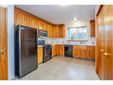 1617/1625 SE Clatsop Street Portland OR 97202