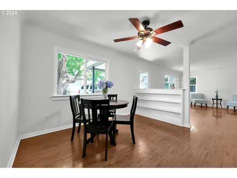320 N Grove Court Eugene OR 97404