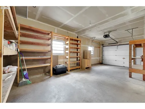 320 N Grove Court Eugene OR 97404