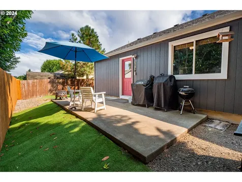 24899 Kingpin Loop Veneta OR 97487
