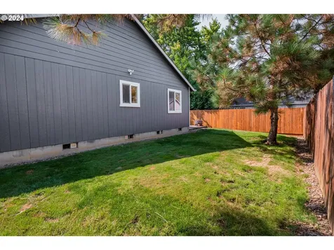 24899 Kingpin Loop Veneta OR 97487