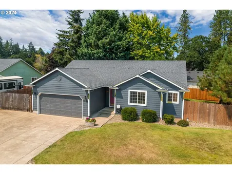 24899 Kingpin Loop Veneta OR 97487