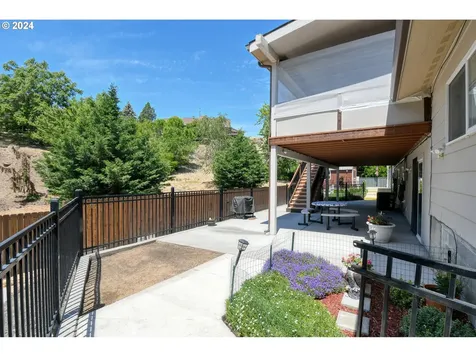 827 NW 6th Street Pendleton OR 97801