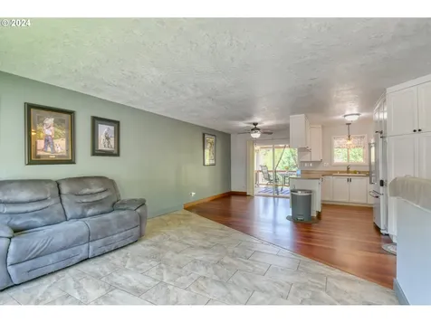 827 NW 6th Street Pendleton OR 97801