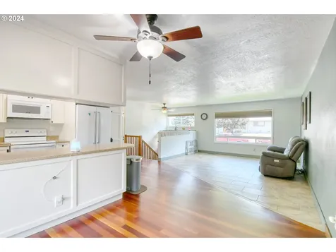 827 NW 6th Street Pendleton OR 97801