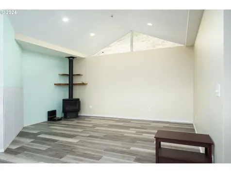 1396 SE Laurel Court Roseburg OR 97470