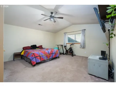 1396 SE Laurel Court Roseburg OR 97470