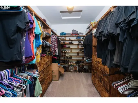 1396 SE Laurel Court Roseburg OR 97470