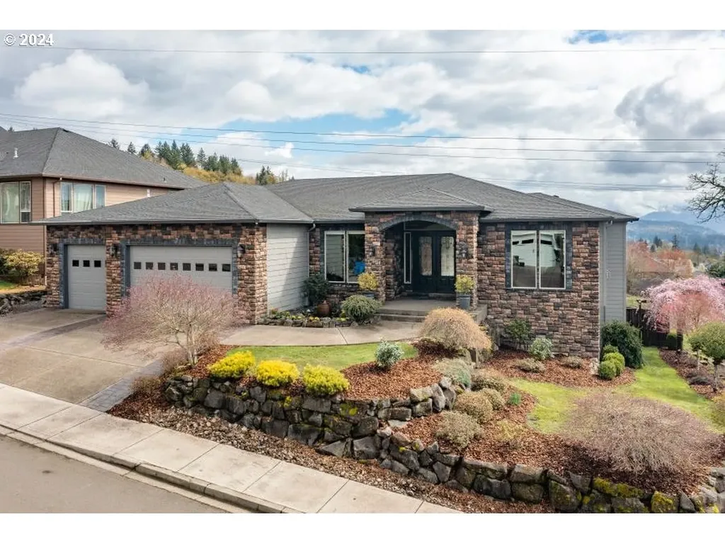 2630 W 1st Street Washougal WA 98671