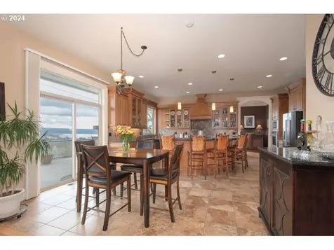 2630 W 1st Street Washougal WA 98671